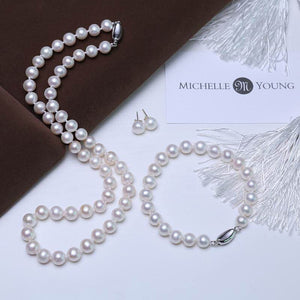 Freshwater Cultured Pearl Necklace Set for Women with Luxury Gift Box (8-9mm)